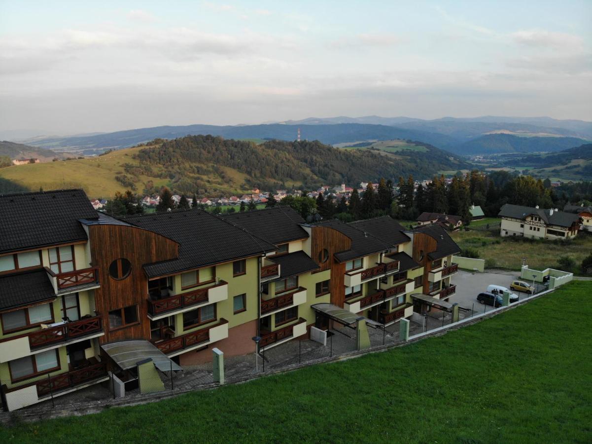 Mountain Village Apartment Pinewood *** Vyšné Ružbachy Esterno foto